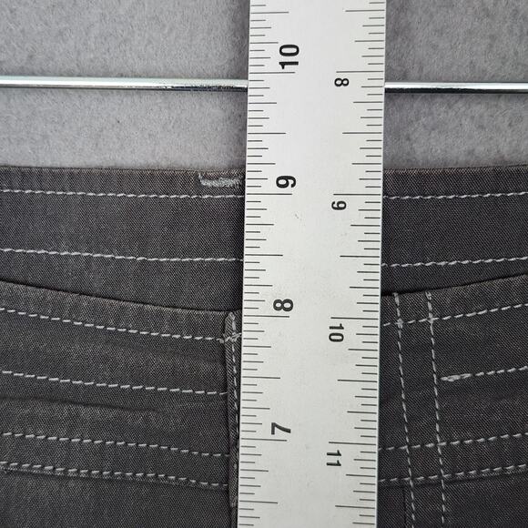 Kuhl Cargo Shorts Womens 8 Gray Outdoor Hiking Stretch Utility Pockets 16S - Picture 4 of 13